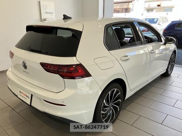 VolksWagen GOLF 2024-06 8629725-2