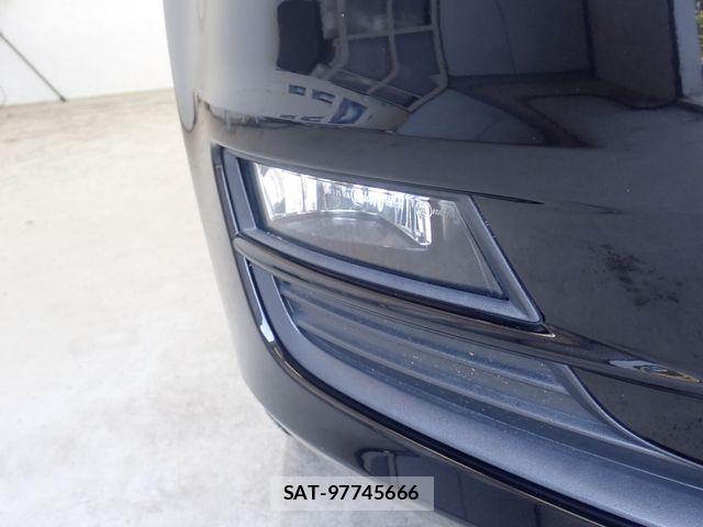 VolksWagen GOLF 2015-06 8629723-9