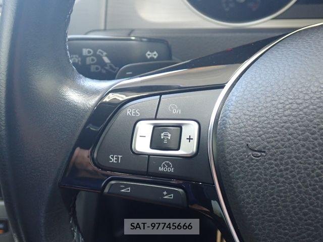 VolksWagen GOLF 2015-06 8629723-19
