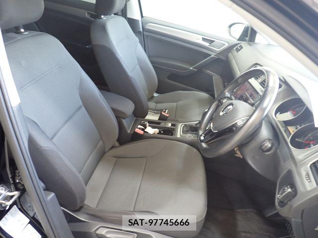 VolksWagen GOLF 2015-06 8629723-22