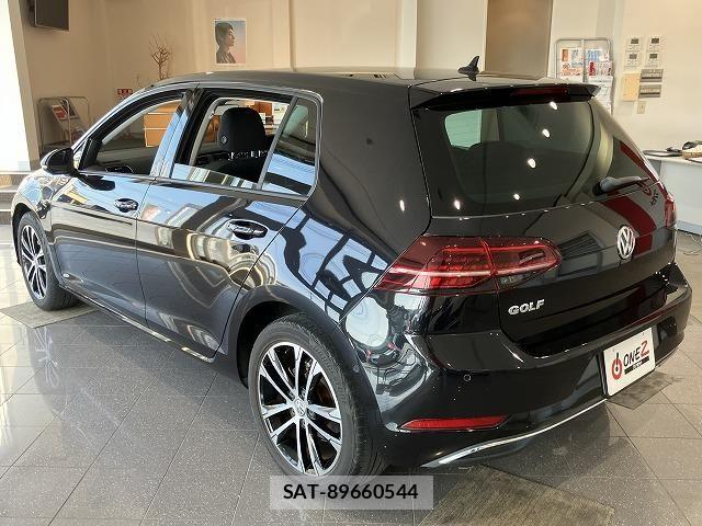 VolksWagen GOLF 2020-03 8662389-11