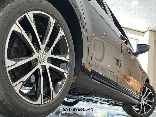 VolksWagen GOLF 2020-03 8662389-13