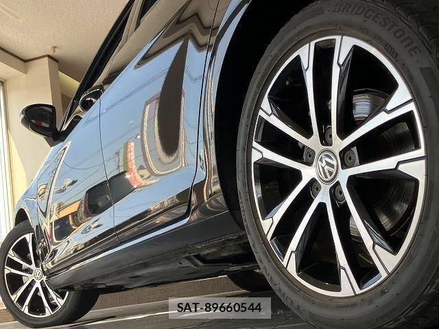 VolksWagen GOLF 2020-03 8662389-14