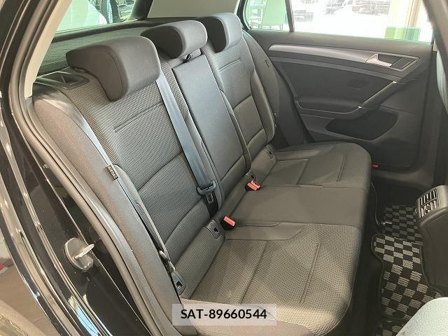VolksWagen GOLF 2020-03 8662389-16