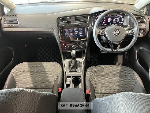 VolksWagen GOLF 2020-03 8662389-1
