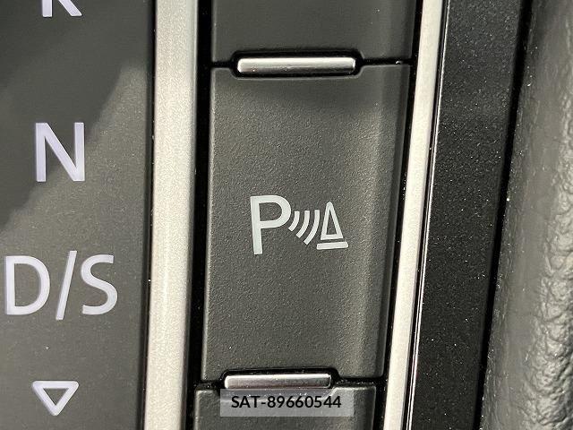 VolksWagen GOLF 2020-03 8662389-5