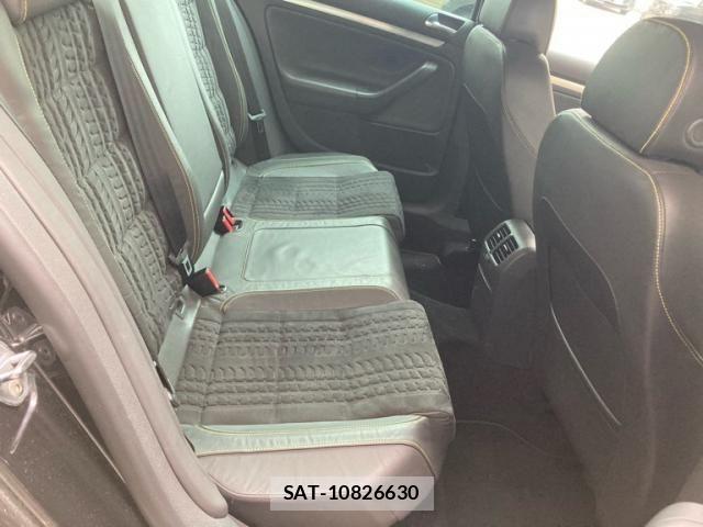 VolksWagen GOLF 2009-07 8662400-15