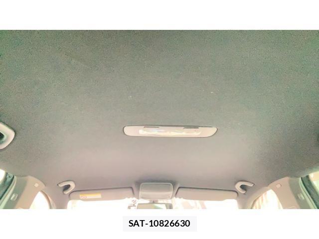 VolksWagen GOLF 2009-07 8662400-25