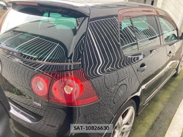 VolksWagen GOLF 2009-07 8662400-2
