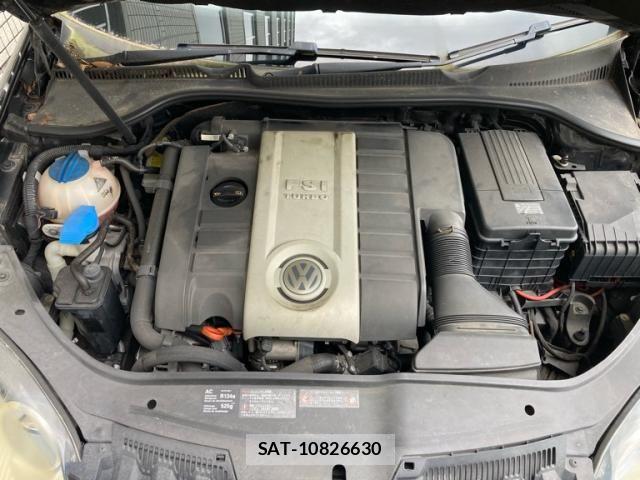 VolksWagen GOLF 2009-07 8662400-7