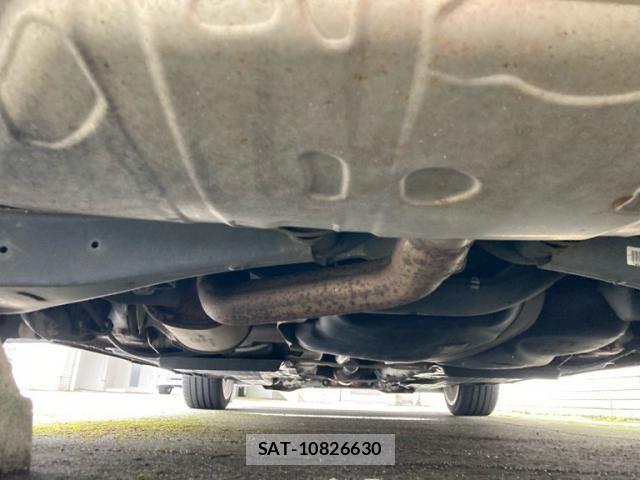 VolksWagen GOLF 2009-07 8662400-8