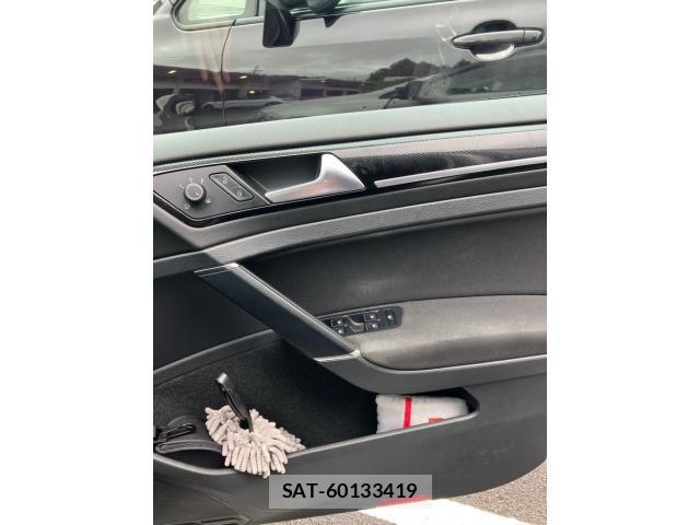 VolksWagen GOLF 2017-03 8667137-20
