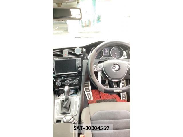 VolksWagen GOLF 2016-07 8667138-11
