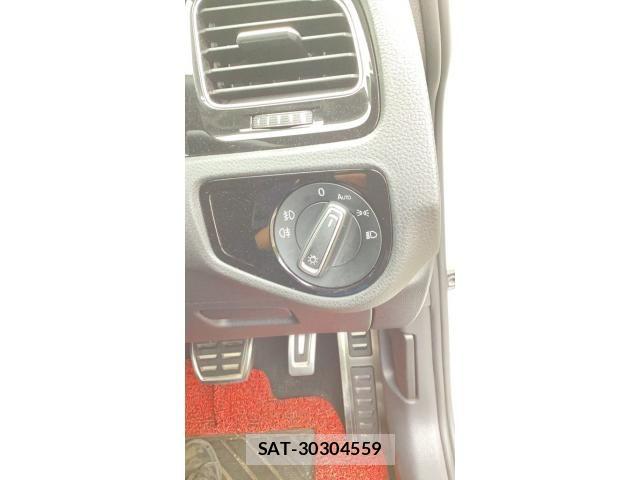 VolksWagen GOLF 2016-07 8667138-18