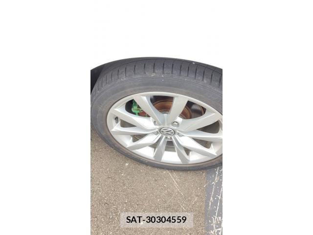 VolksWagen GOLF 2016-07 8667138-2