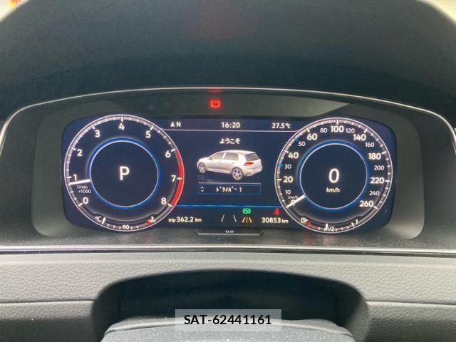 VolksWagen GOLF 2018-02 8662390-15