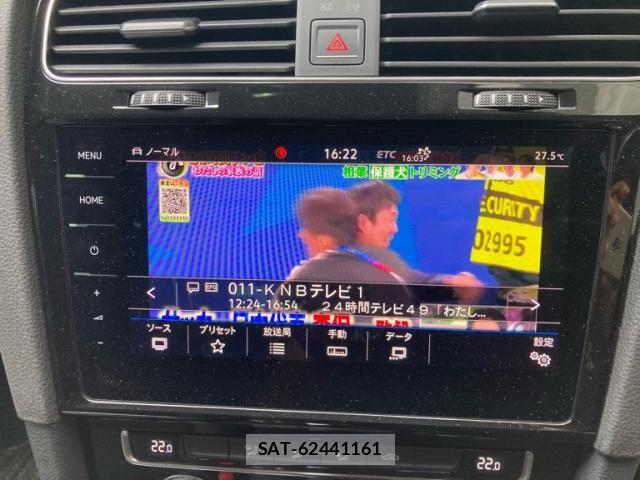 VolksWagen GOLF 2018-02 8662390-22