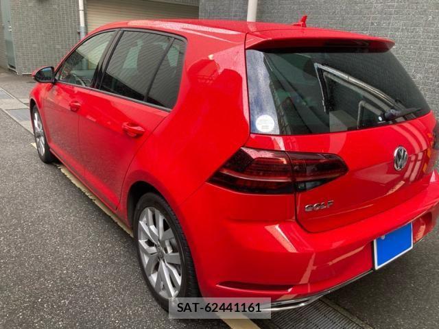 VolksWagen GOLF 2018-02 8662390-3