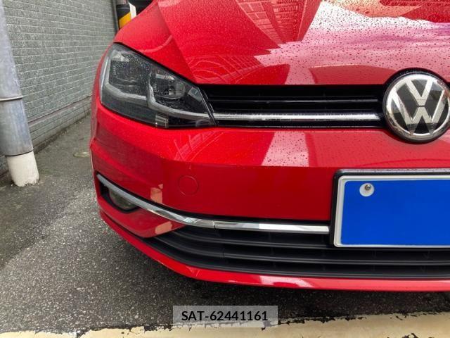 VolksWagen GOLF 2018-02 8662390-4