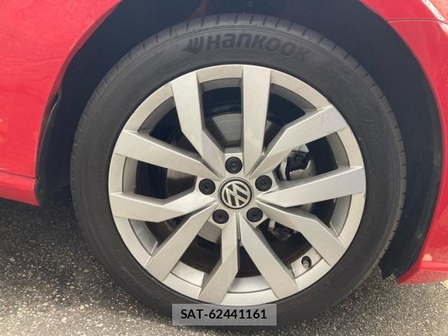 VolksWagen GOLF 2018-02 8662390-8