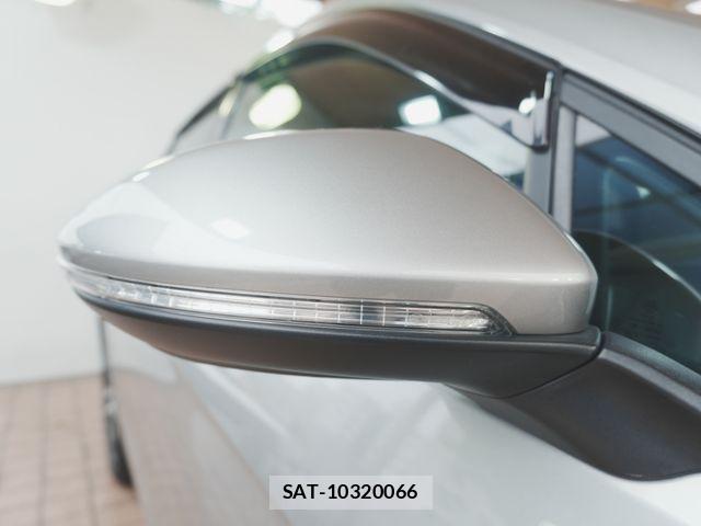 VolksWagen GOLF 2019-09 8662391-22
