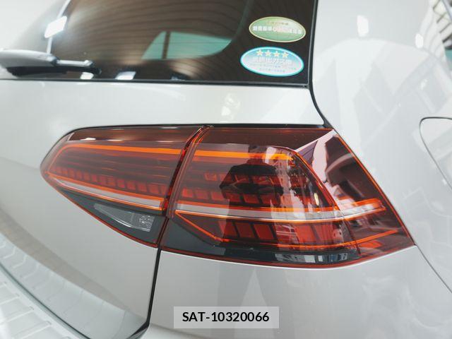 VolksWagen GOLF 2019-09 8662391-24