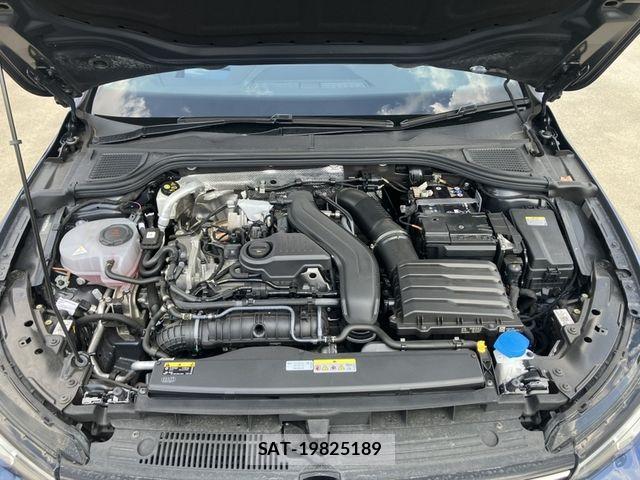 VolksWagen GOLF 2024-12 8662382-14