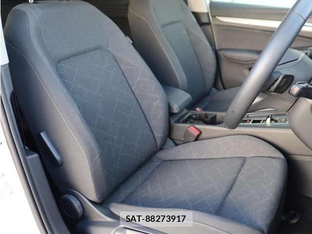 VolksWagen GOLF 2023-12 8662383-14