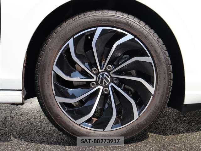 VolksWagen GOLF 2023-12 8662383-8