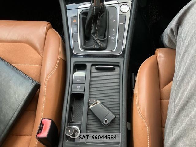 VolksWagen GOLF 2014-12 8662392-15