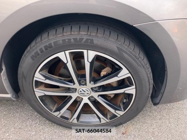 VolksWagen GOLF 2014-12 8662392-4