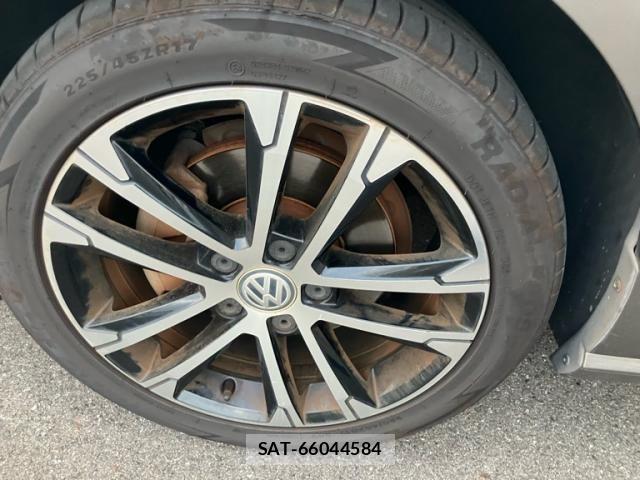 VolksWagen GOLF 2014-12 8662392-7
