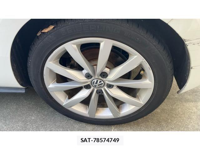 VolksWagen GOLF 2013-06 8746829-8