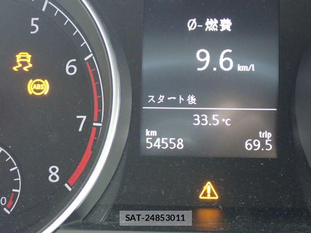 VolksWagen GOLF 2013-08 8746818-11