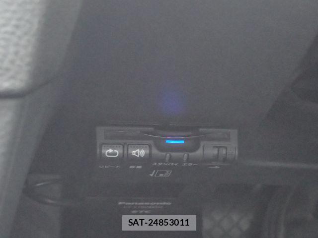 VolksWagen GOLF 2013-08 8746818-14