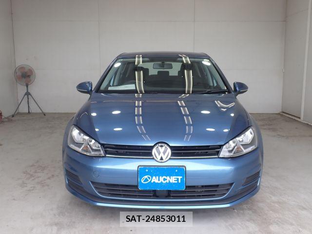 VolksWagen GOLF 2013-08 8746818-5