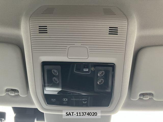 VolksWagen GOLF 2024-02 8746824-21