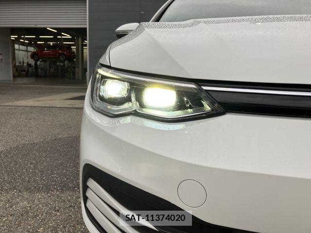 VolksWagen GOLF 2024-02 8746824-26