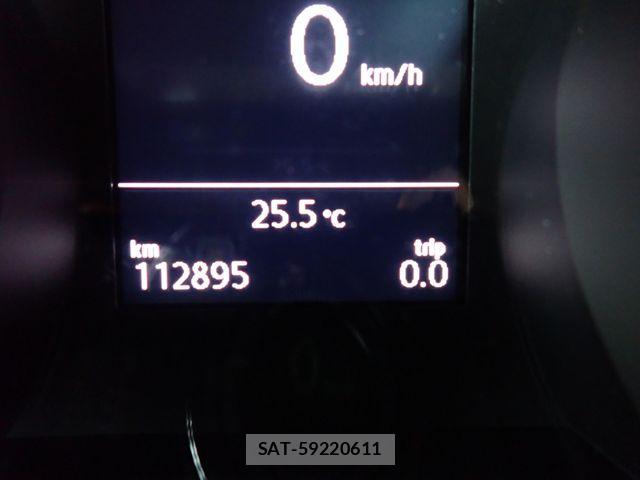 VolksWagen GOLF 2014-01 8746819-9