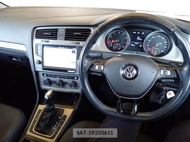 VolksWagen GOLF 2014-01 8746819-16