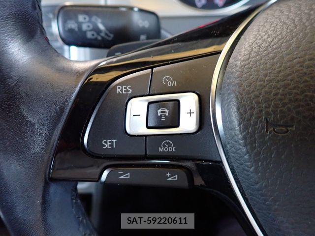 VolksWagen GOLF 2014-01 8746819-17