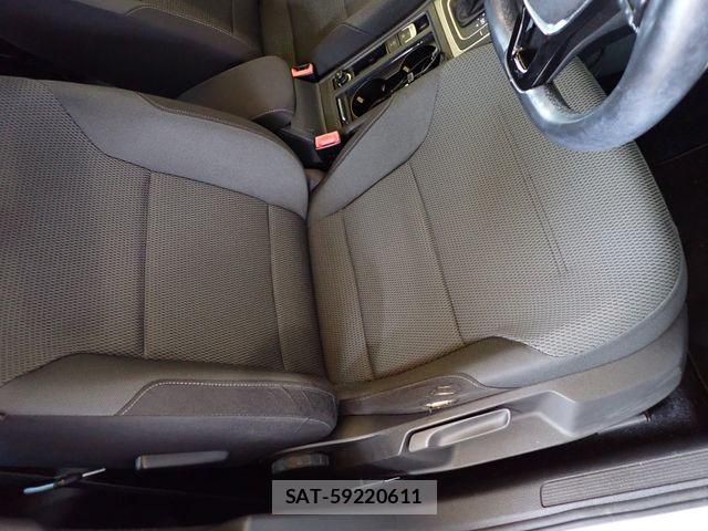 VolksWagen GOLF 2014-01 8746819-20