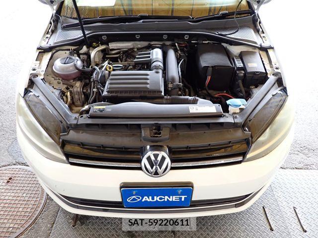 VolksWagen GOLF 2014-01 8746819-24