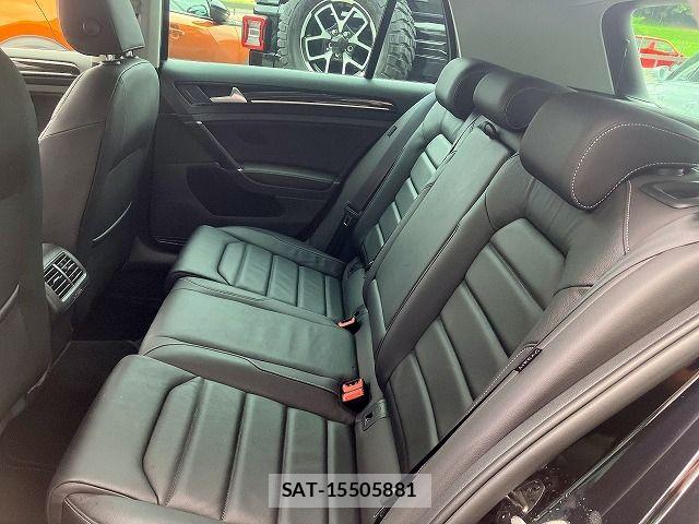 VolksWagen GOLF 2019-11 8746825-12