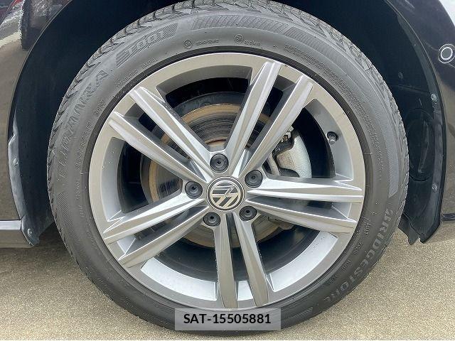 VolksWagen GOLF 2019-11 8746825-5