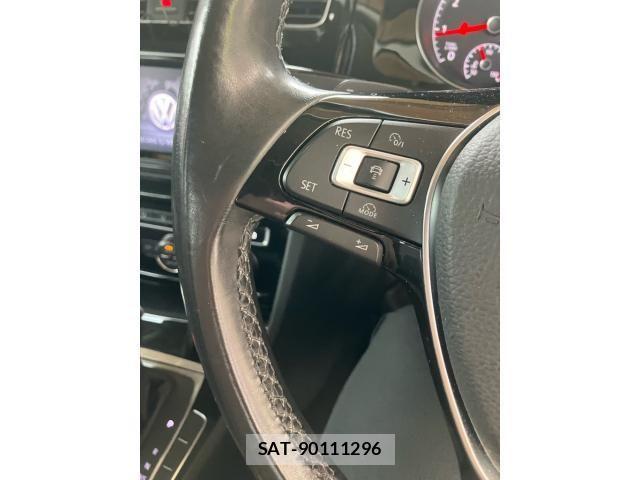 VolksWagen GOLF 2013-10 8746826-13