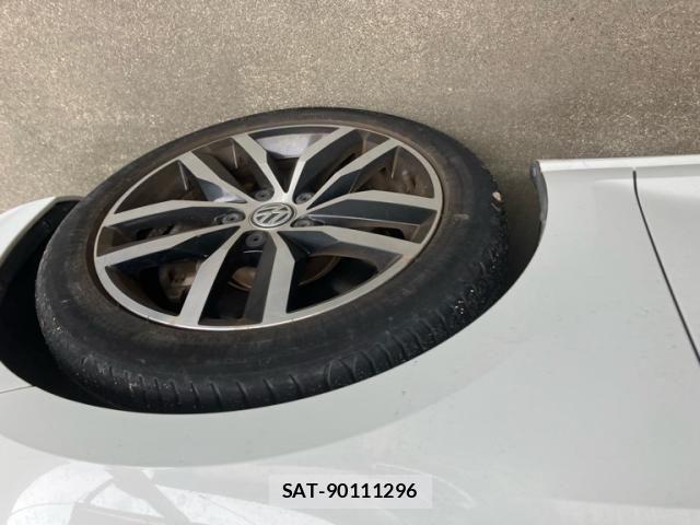 VolksWagen GOLF 2013-10 8746826-5