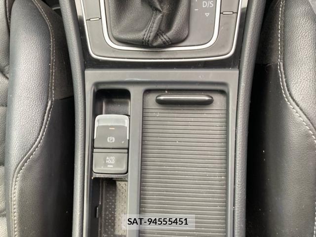 VolksWagen GOLF 2015-03 8746828-19
