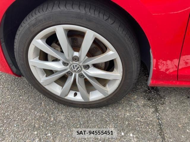 VolksWagen GOLF 2015-03 8746828-8