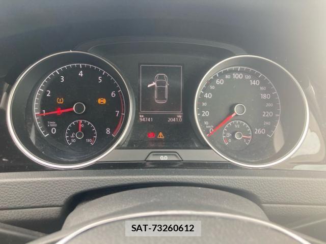 VolksWagen GOLF 2013-10 8746827-14
